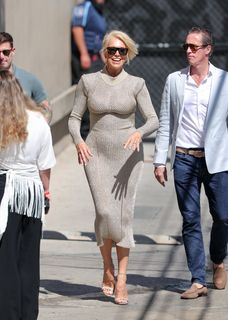 Hannah Waddingham feet photo 10