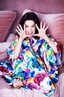 Hannelore Elsner feet photo thumbnail