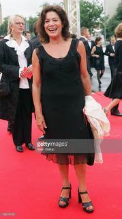 Hannelore Elsner feet photo thumbnail