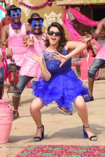 Hansika Motwani feet photo thumbnail