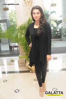 Hansika Motwani feet photo thumbnail