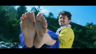Hansika Motwani feet photo thumbnail