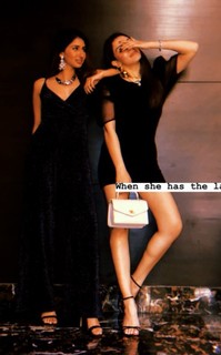 Hansika Motwani feet photo thumbnail