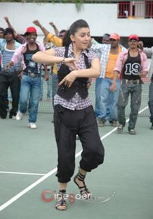 Hansika Motwani feet photo thumbnail