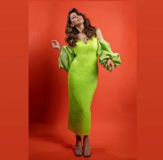 Hansika Motwani feet photo thumbnail