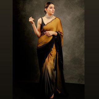 Hansika Motwani feet photo thumbnail