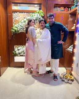 Hansika Motwani feet photo thumbnail