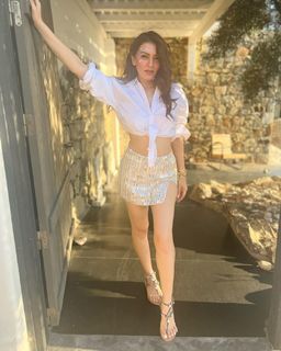 Hansika Motwani feet photo thumbnail