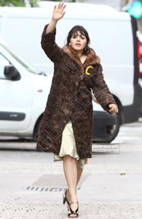 Hansika Motwani feet photo thumbnail
