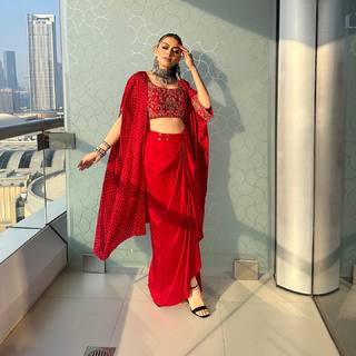 Hansika Motwani feet photo thumbnail