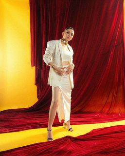 Hansika Motwani feet photo thumbnail