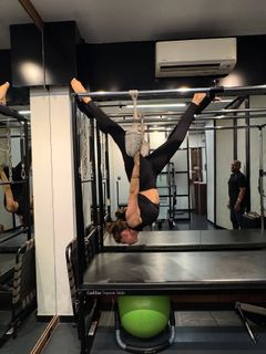 Hansika Motwani feet photo thumbnail