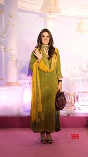 Hansika Motwani feet photo 1