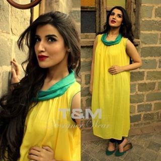 Hareem Farooq feet photo 3