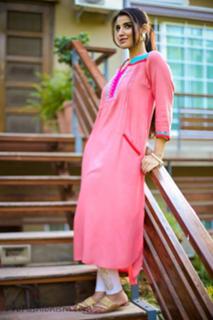 Hareem Farooq feet photo 17