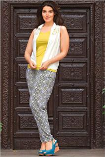 Hareem Farooq feet photo 6