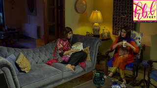 Hareem Farooq feet photo 18
