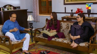 Hareem Farooq feet photo 4