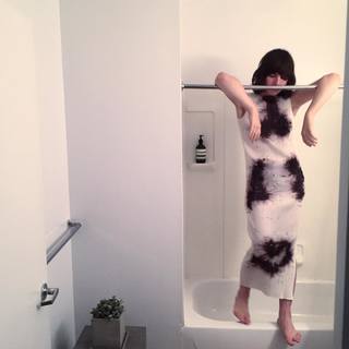 Hari Nef feet photo 14