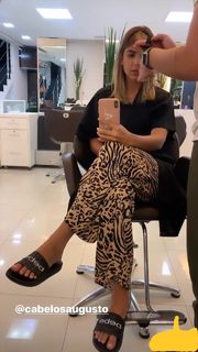 Hariany Almeida feet photo thumbnail