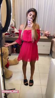 Hariany Almeida feet photo thumbnail