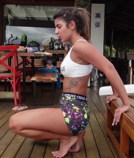 Hariany Almeida feet photo thumbnail