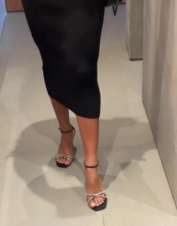 Hariany Almeida feet photo thumbnail