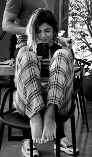 Hariany Almeida feet photo thumbnail