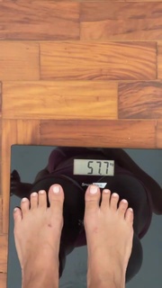 Hariany Almeida feet photo thumbnail