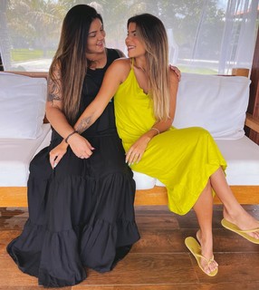 Hariany Almeida feet photo thumbnail
