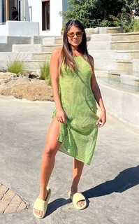 Hariany Almeida feet photo thumbnail
