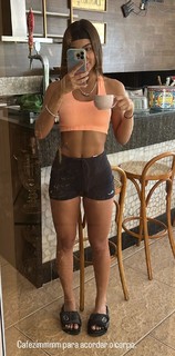 Hariany Almeida feet photo thumbnail