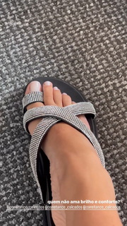 Hariany Almeida feet photo thumbnail
