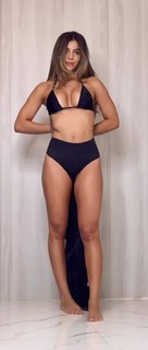 Hariany Almeida feet photo thumbnail