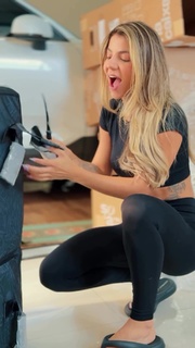 Hariany Almeida feet photo thumbnail