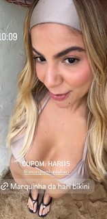 Hariany Almeida feet photo thumbnail