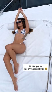Hariany Almeida feet photo thumbnail
