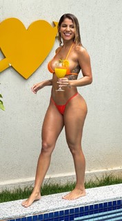 Hariany Almeida feet photo thumbnail
