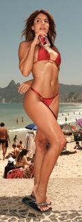 Hariany Almeida feet photo thumbnail