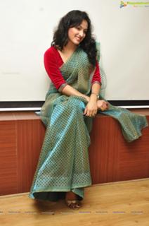 Haripriya feet photo 19