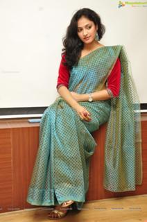 Haripriya feet photo 18