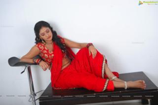 Haripriya feet photo 15