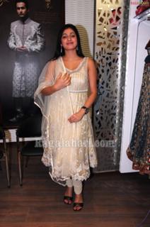 Haripriya feet photo 10