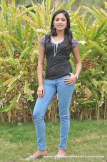 Haripriya feet photo 13