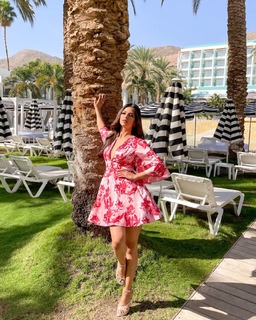 Harnaaz Sandhu feet photo 14