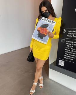 Harnaaz Sandhu feet photo 8