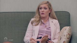 Harriet Dyer feet photo 9