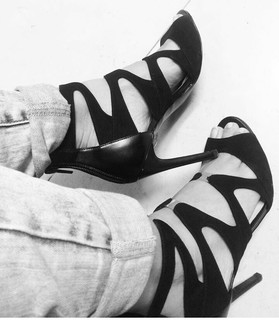 Harshita Gaur feet photo 13