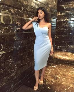 Harshita Gaur feet photo 10