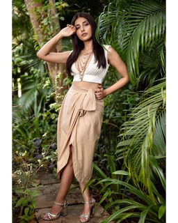 Harshita Gaur feet photo 18